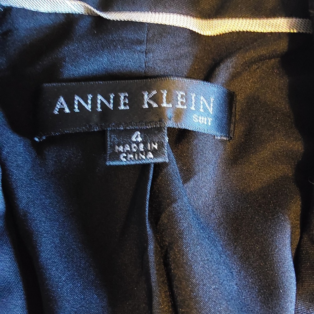 Anne Klein Women's Black Skirt Suit Set W/Stitching Size 4 Long Sleeve Executive - Picture 2 of 14